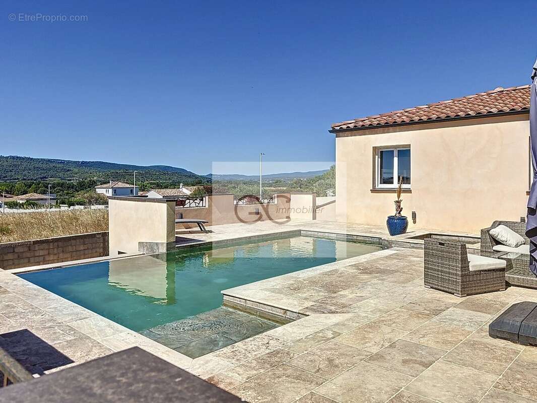 Maison à CESSENON-SUR-ORB