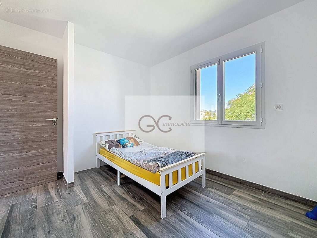 Maison à CESSENON-SUR-ORB