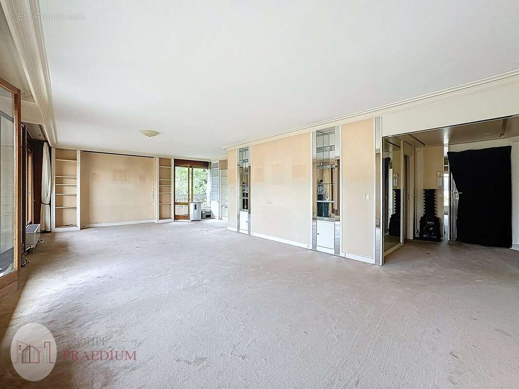 Appartement à NOISY-LE-ROI