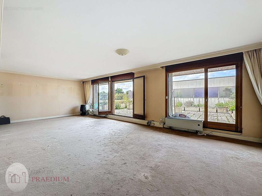 Appartement à NOISY-LE-ROI