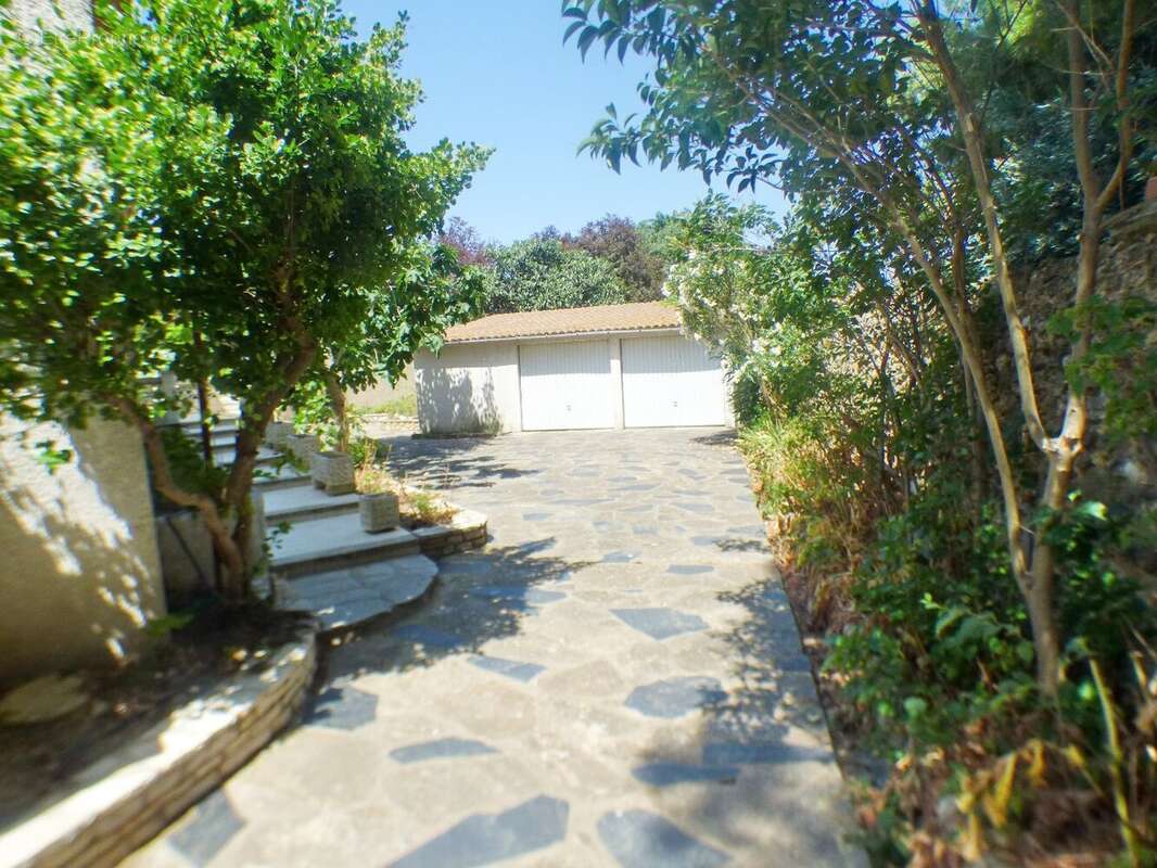 Maison à ALIGNAN-DU-VENT