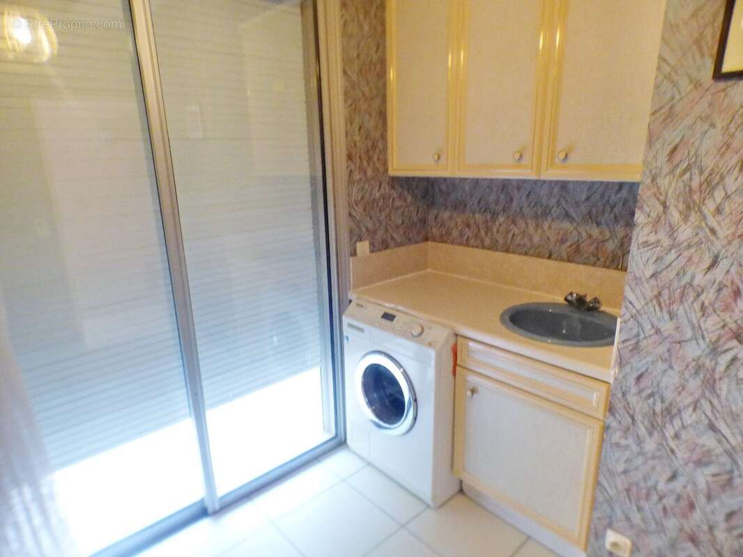 Maison à ALIGNAN-DU-VENT