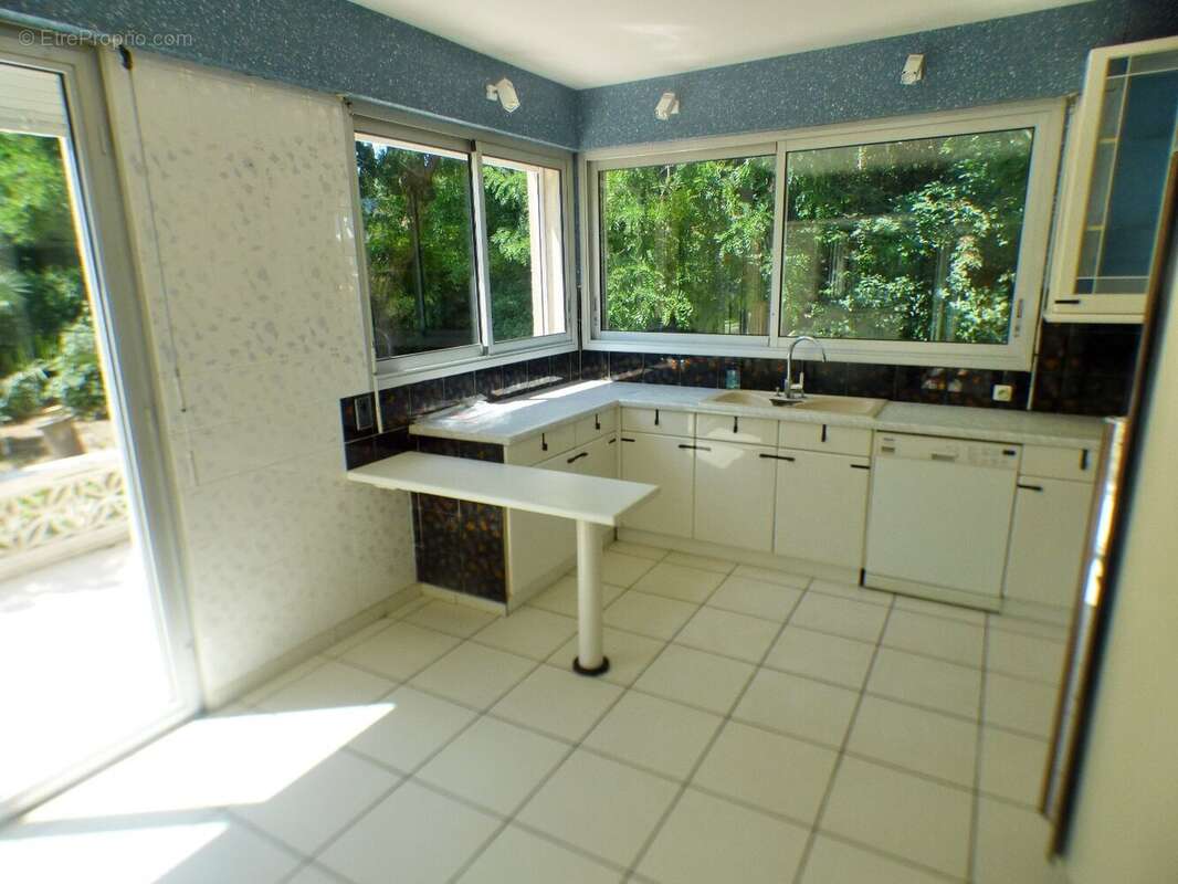 Maison à ALIGNAN-DU-VENT