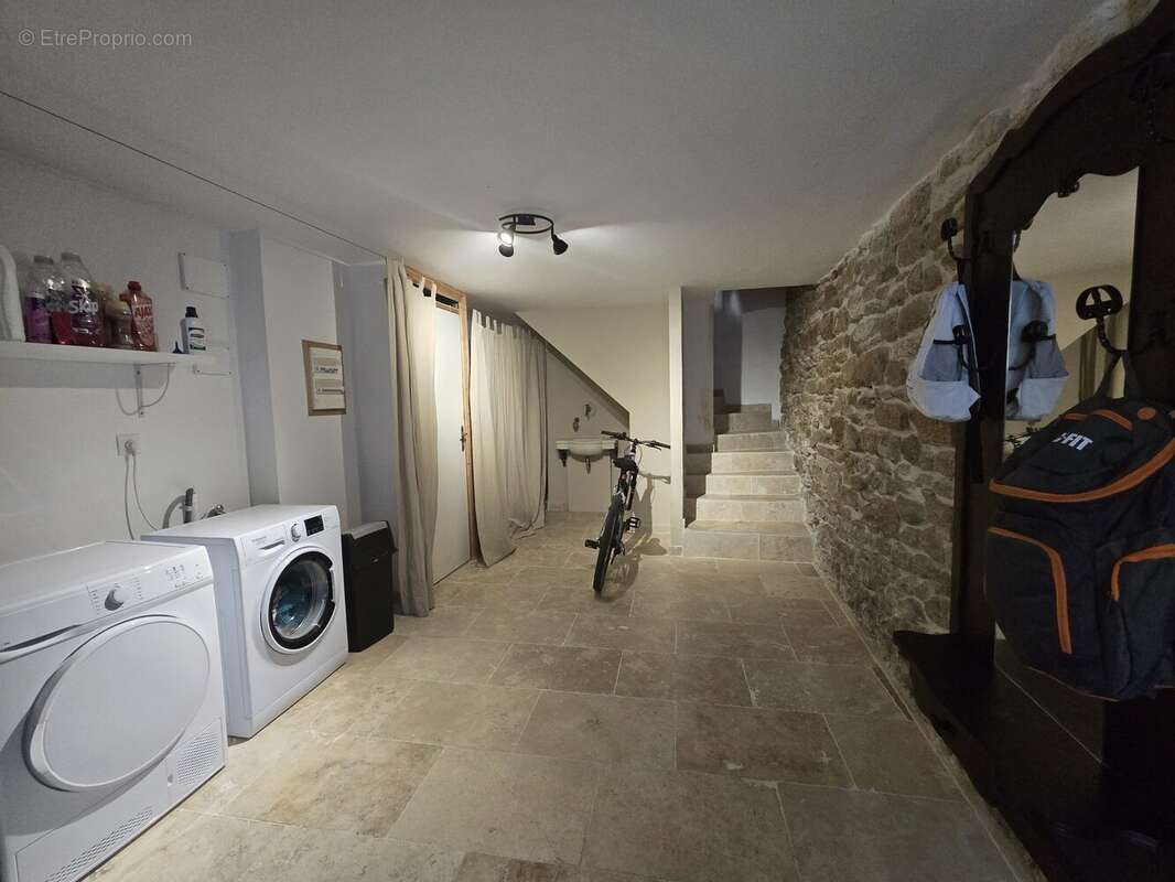 Appartement à SORGUES