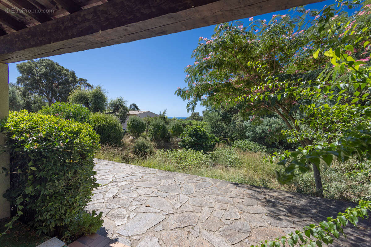 Maison à LA CROIX-VALMER