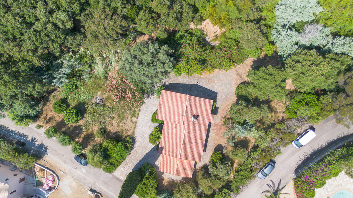 Maison à LA CROIX-VALMER