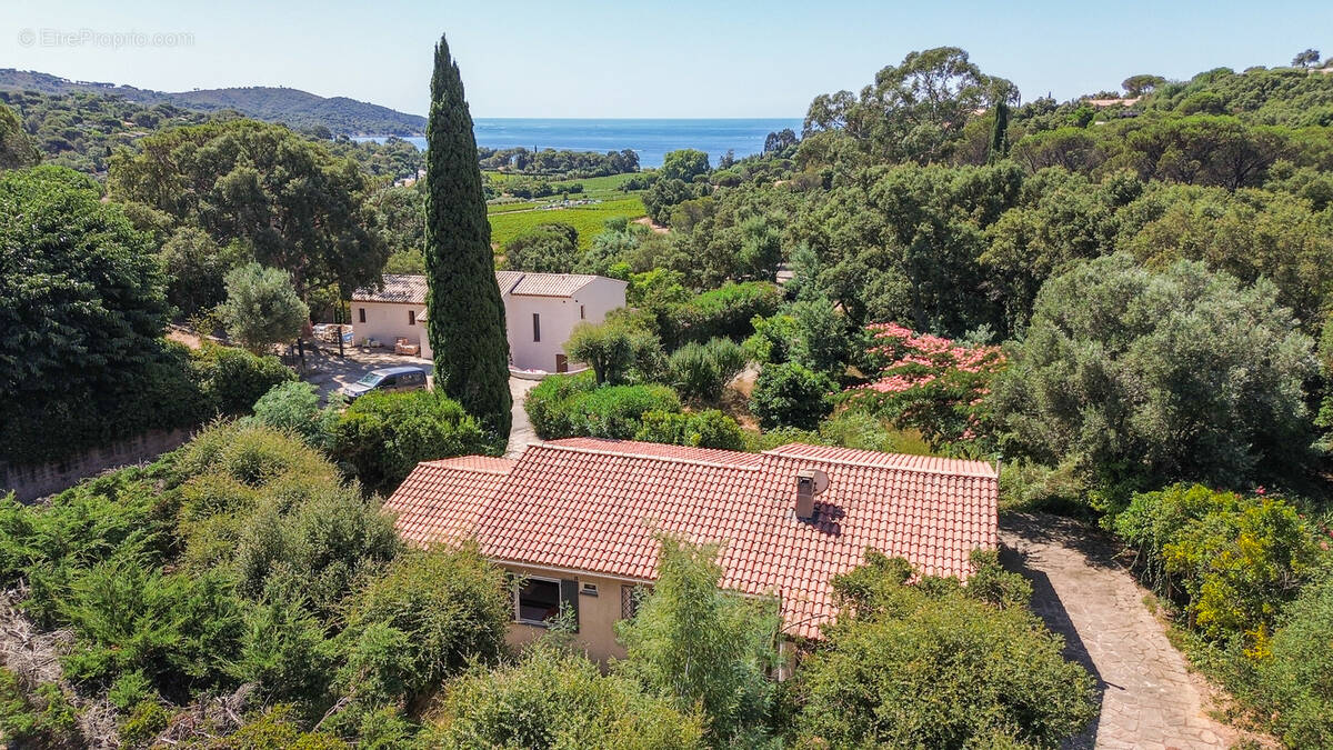 Maison à LA CROIX-VALMER