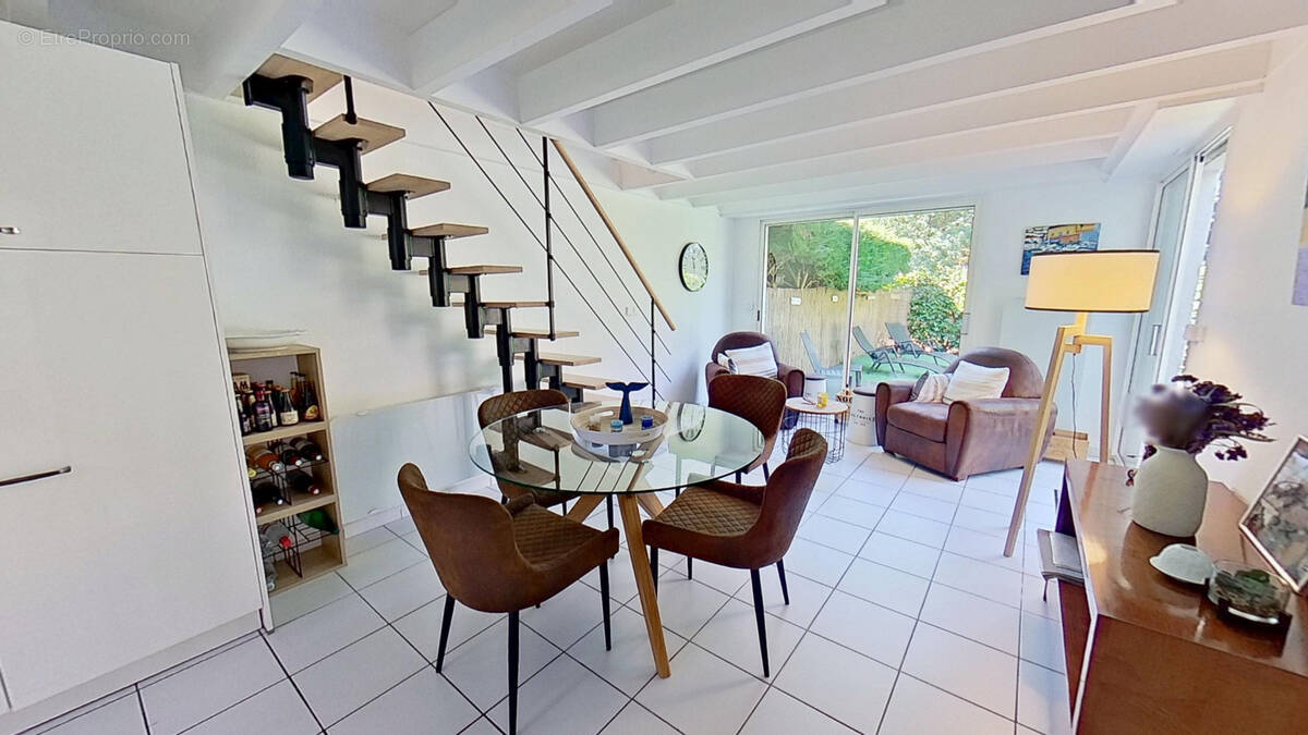 Maison à GUJAN-MESTRAS