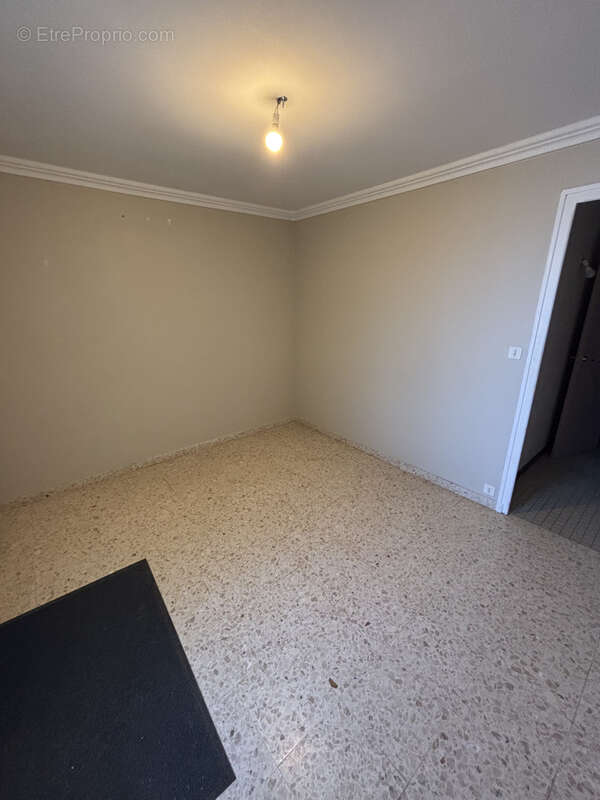 Maison à SAINT-SYLVESTRE-SUR-LOT