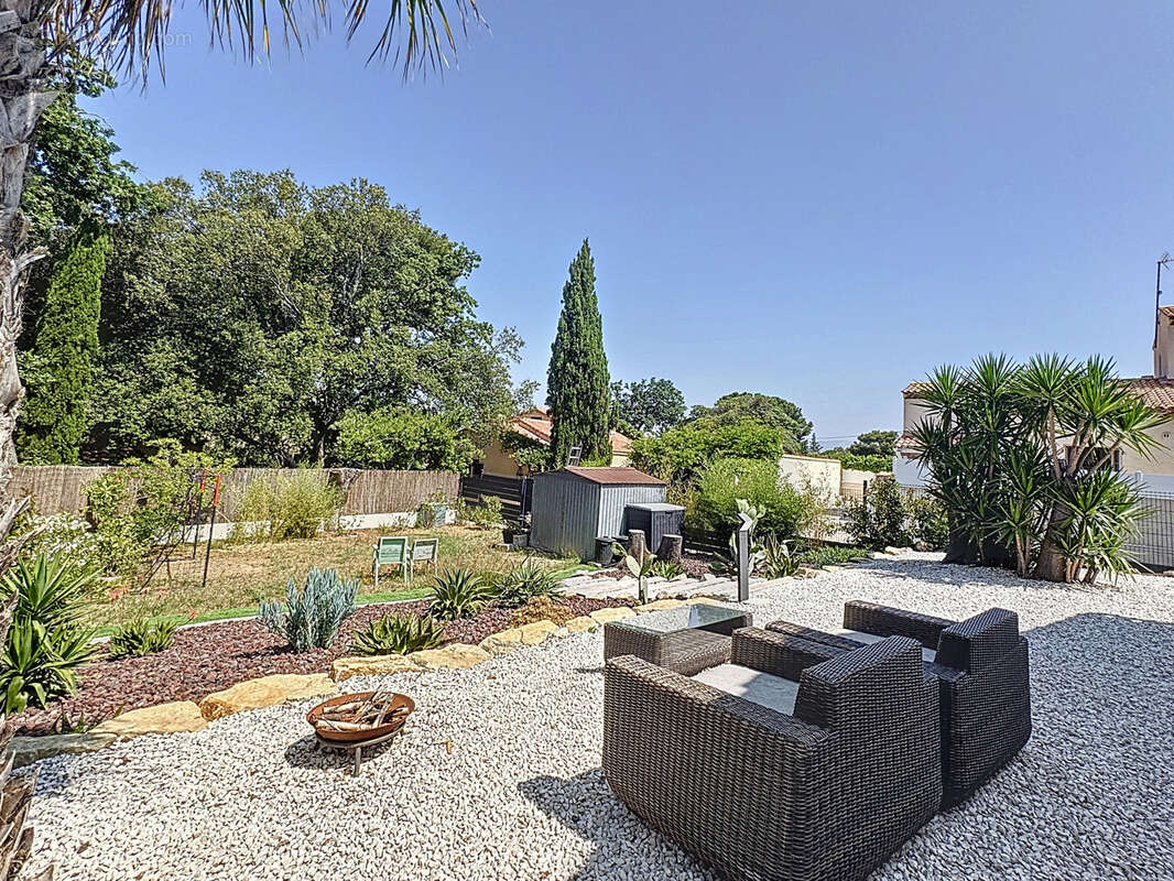 Maison à SIX-FOURS-LES-PLAGES