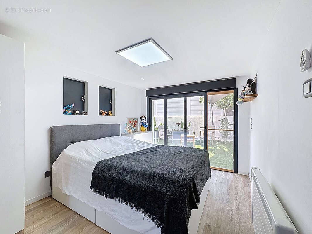 Maison à SIX-FOURS-LES-PLAGES