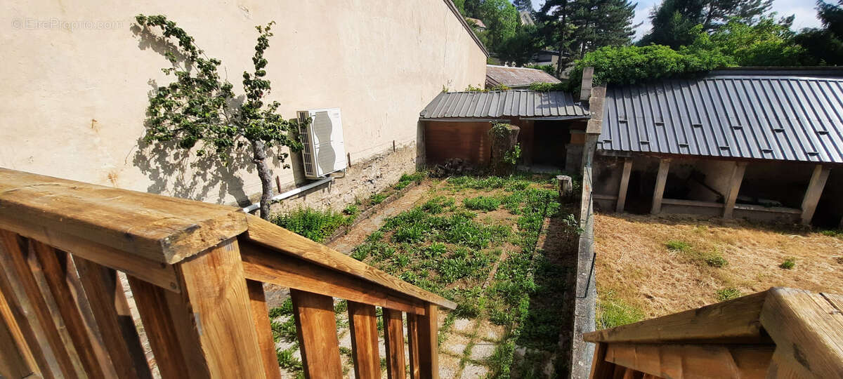 Appartement à LA MURE