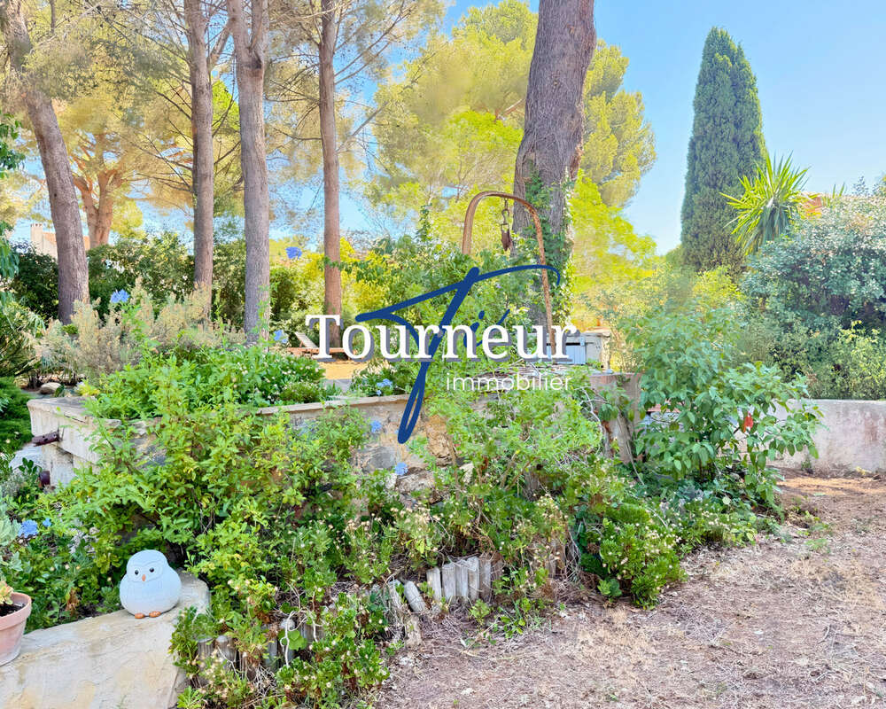 Maison à SIX-FOURS-LES-PLAGES