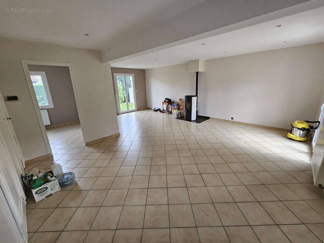 Maison à BAS-EN-BASSET