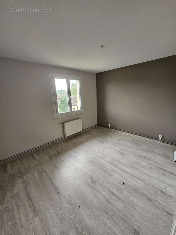 Maison à BAS-EN-BASSET