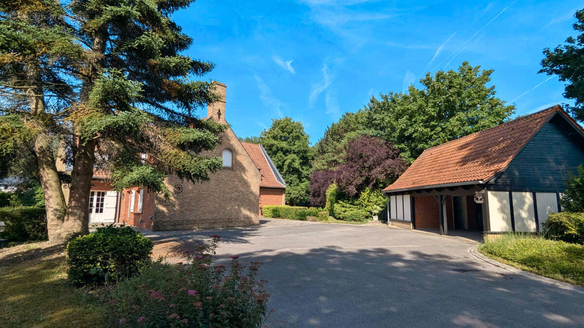 Maison à COUDEKERQUE