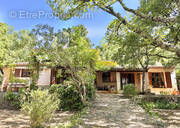 Maison à SAINT-CEZAIRE-SUR-SIAGNE