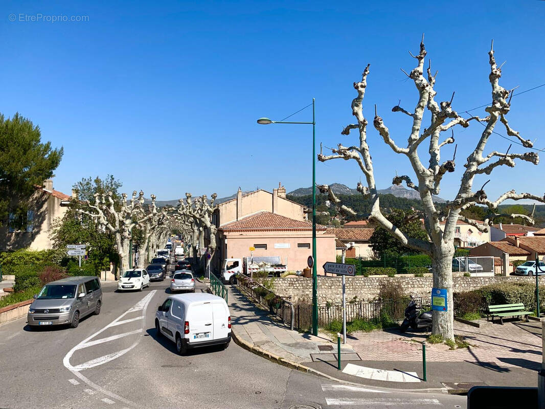 Appartement à LA PENNE-SUR-HUVEAUNE