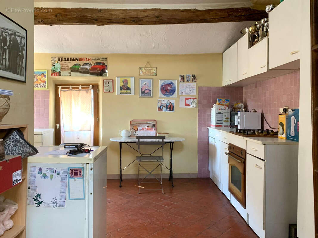 Appartement à LA PENNE-SUR-HUVEAUNE