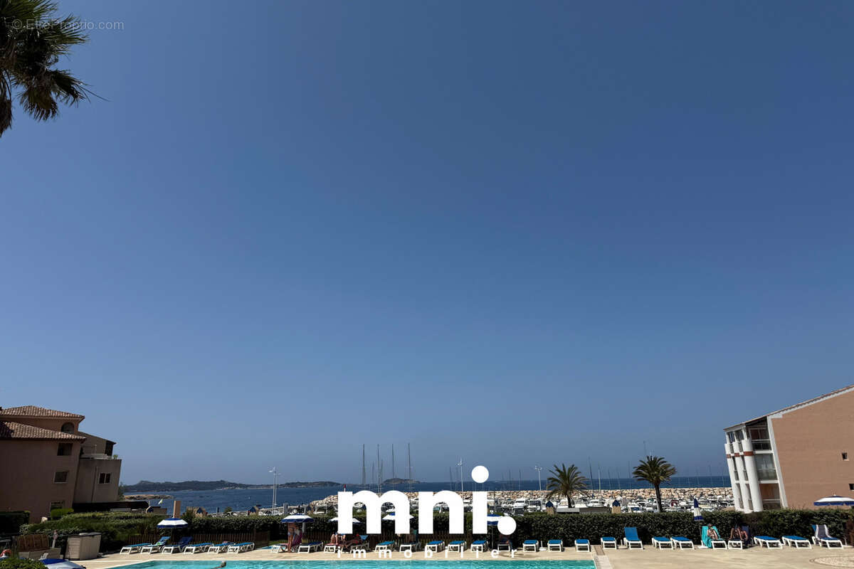 Appartement à SIX-FOURS-LES-PLAGES