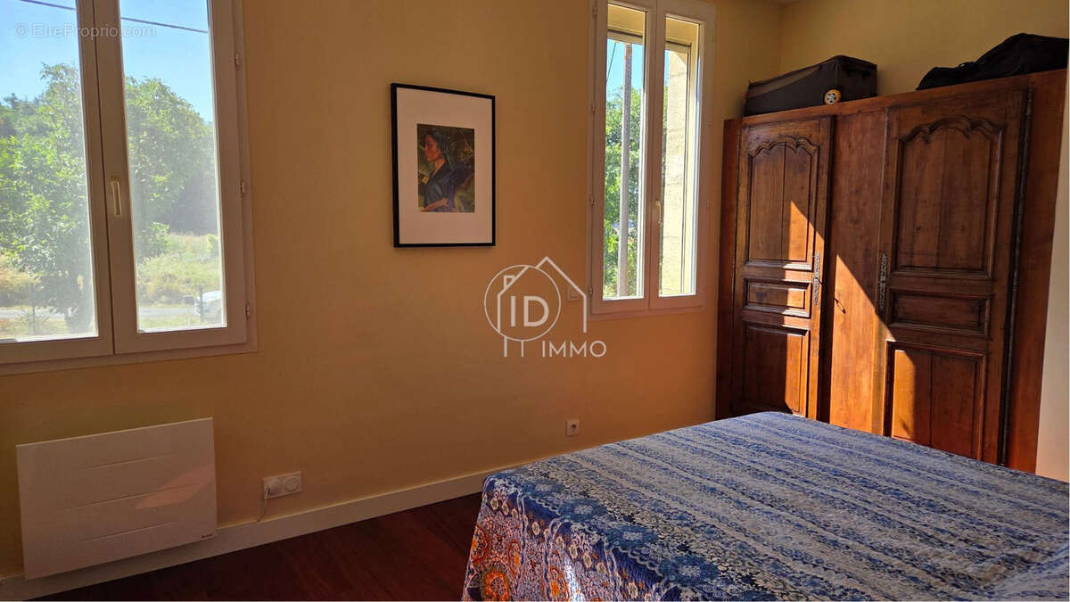 Maison à VILLEFRANCHE-DE-LONCHAT