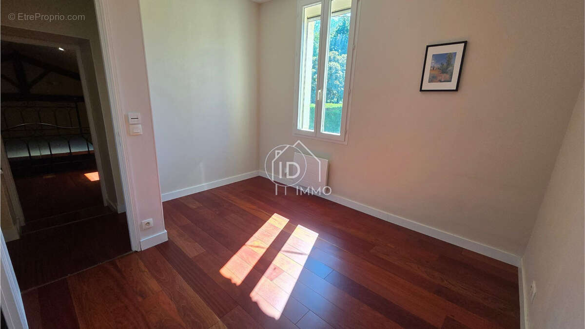 Maison à VILLEFRANCHE-DE-LONCHAT