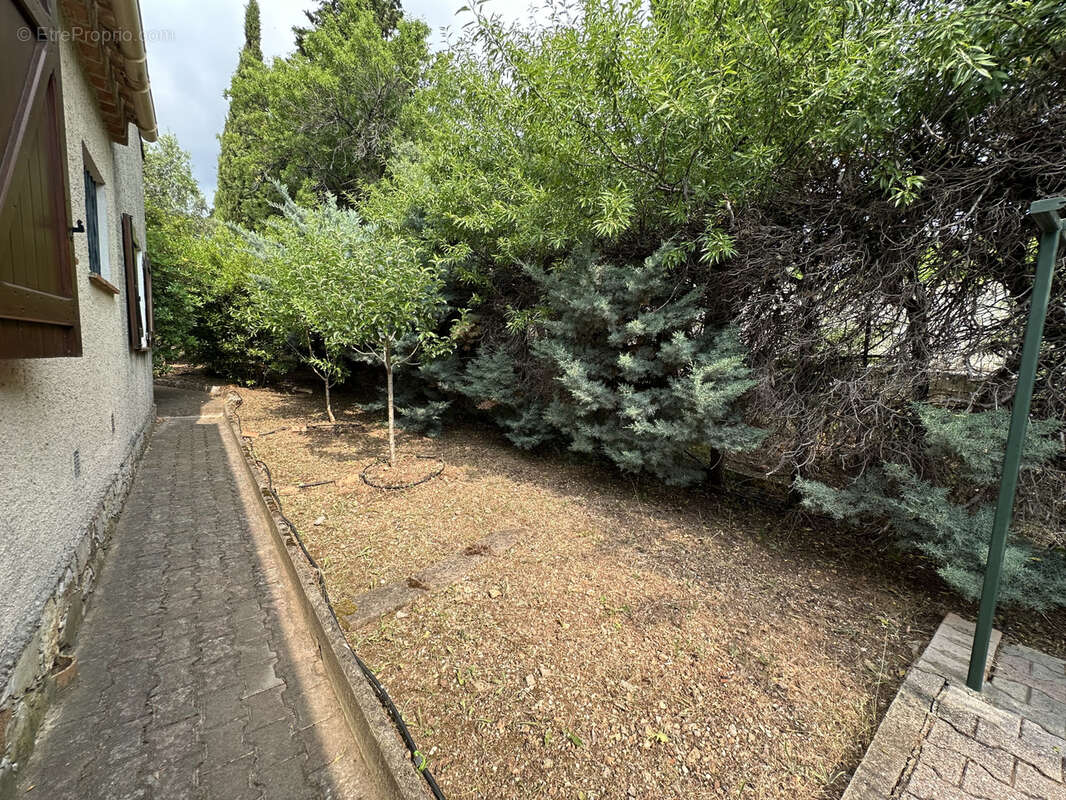 Maison à LA FARLEDE