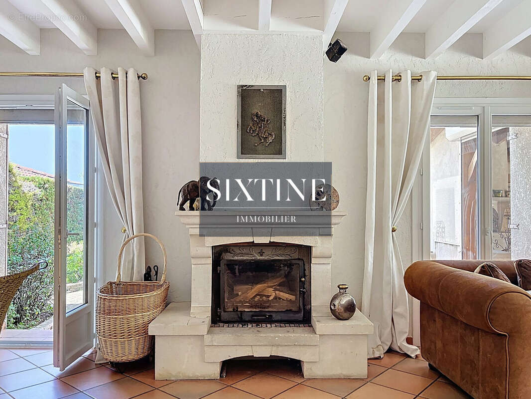 Maison à COLOMBIER-SAUGNIEU