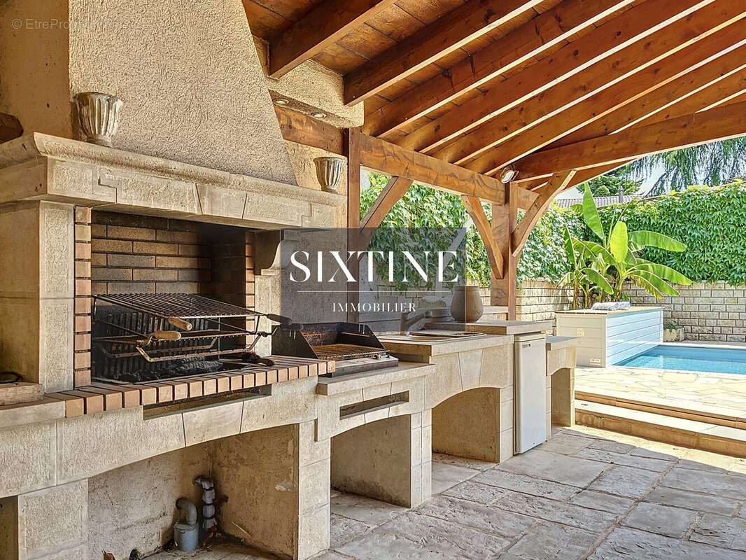 Maison à COLOMBIER-SAUGNIEU