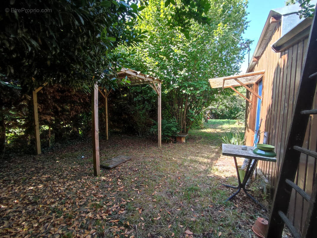 Terrain à BEAULIEU-SUR-LOIRE