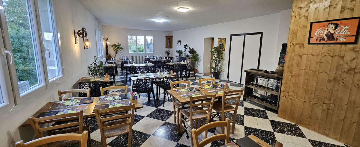 Maison à PORTES-EN-VALDAINE