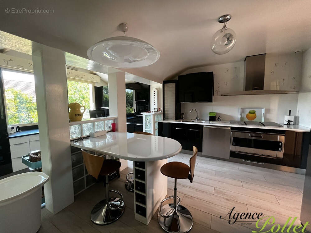 Maison à AUBIGNY-SUR-NERE