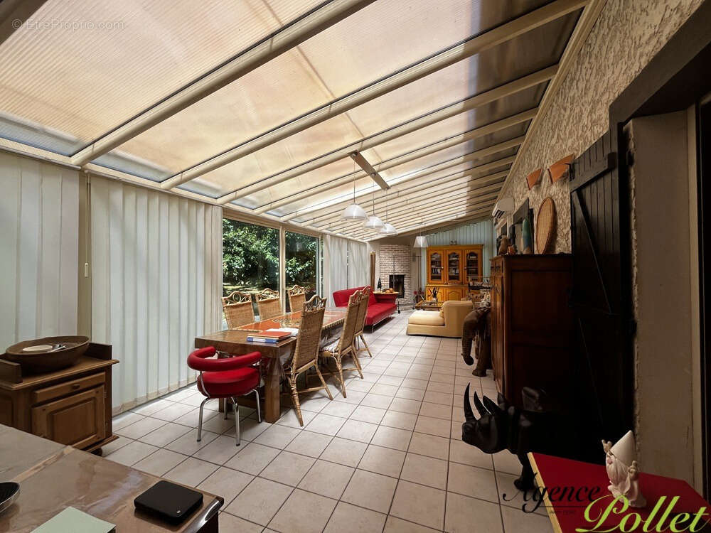 Maison à AUBIGNY-SUR-NERE