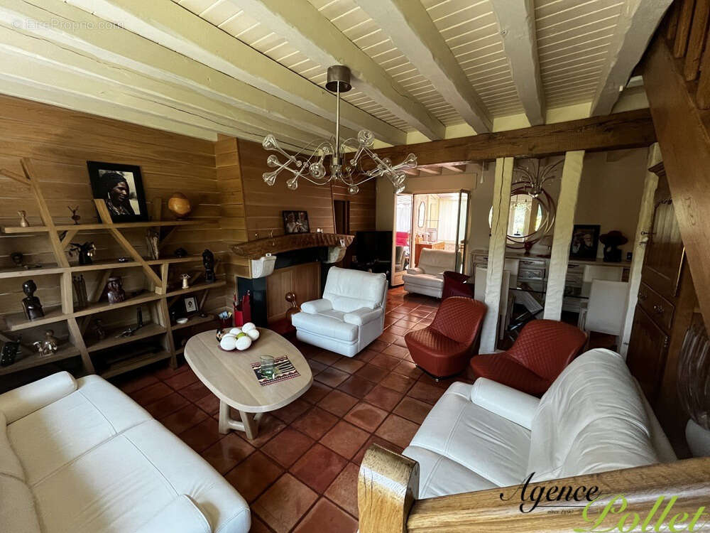 Maison à AUBIGNY-SUR-NERE