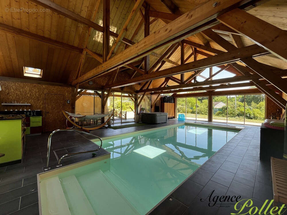 Maison à AUBIGNY-SUR-NERE