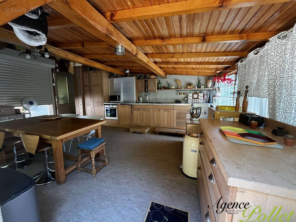 Maison à AUBIGNY-SUR-NERE