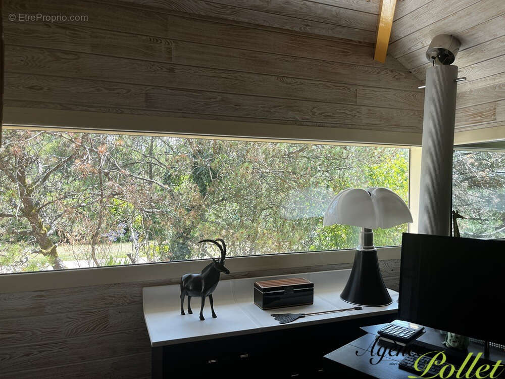 Maison à AUBIGNY-SUR-NERE