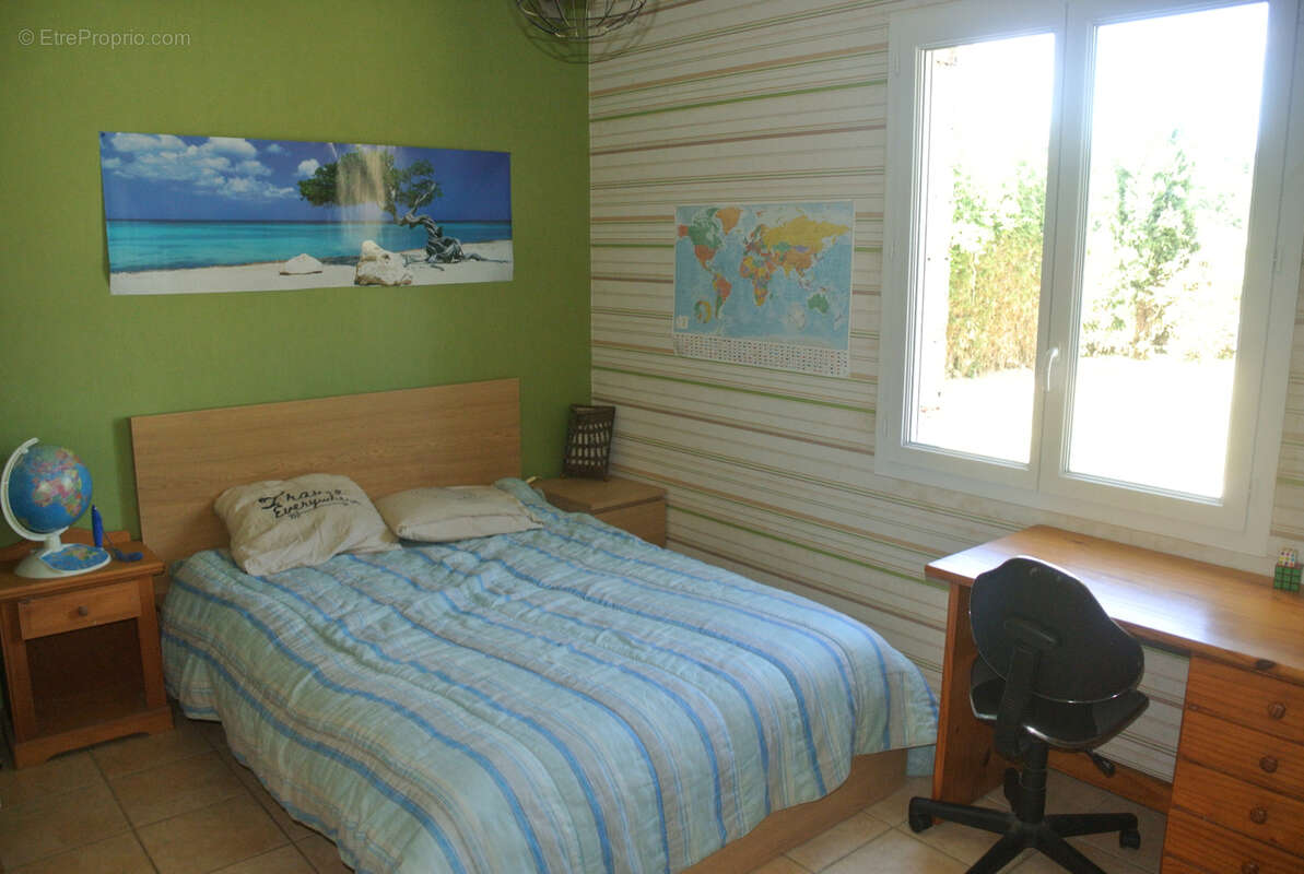 Maison à SAINTE-BAZEILLE