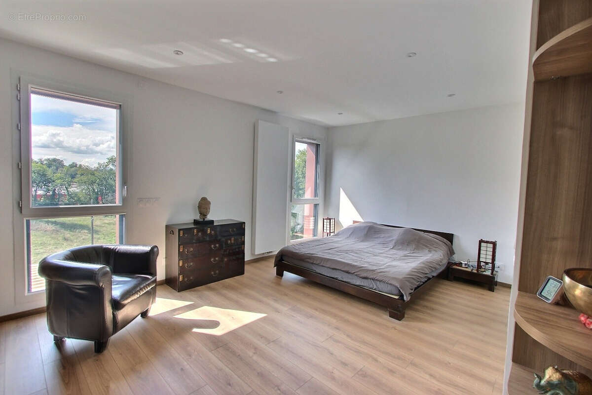 Appartement à QUINTAL