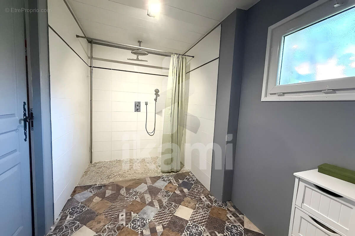 Maison à LENS-LESTANG