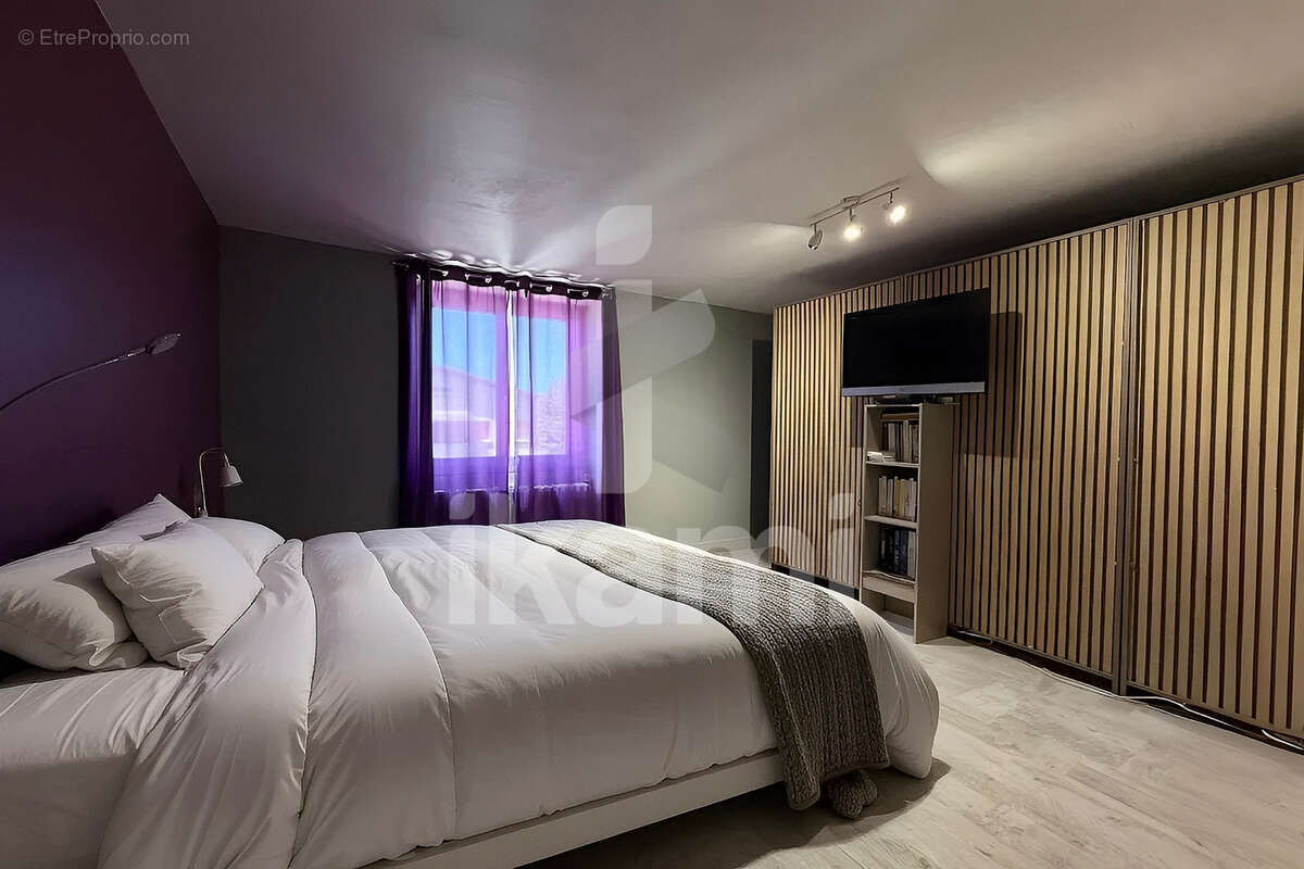 Maison à LENS-LESTANG