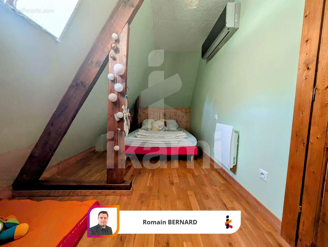 Maison à SAINT-GEORGES-BLANCANEIX