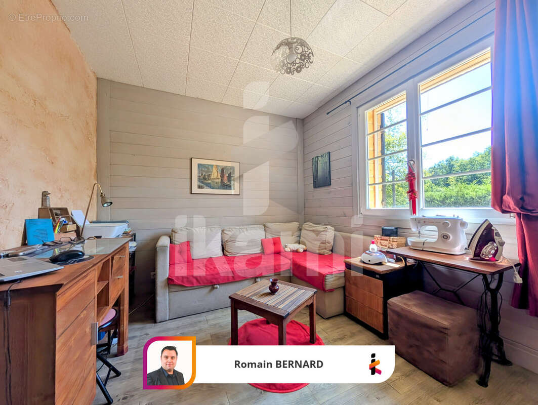 Maison à SAINT-GEORGES-BLANCANEIX