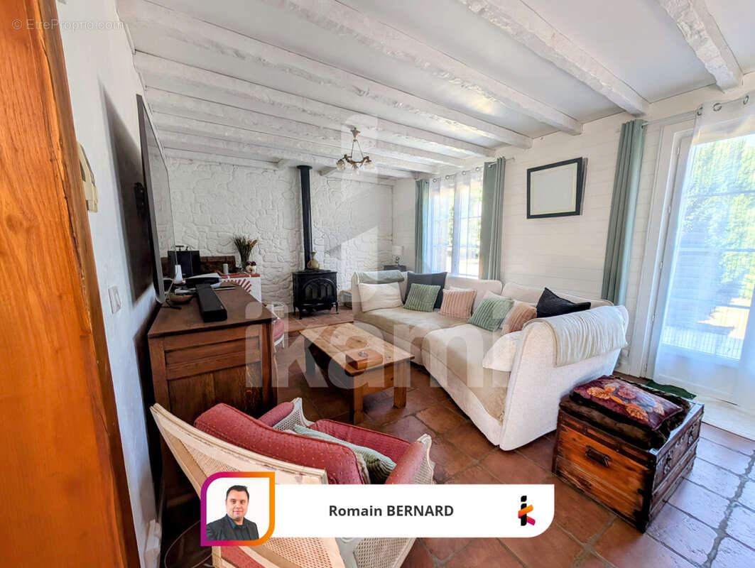 Maison à SAINT-GEORGES-BLANCANEIX