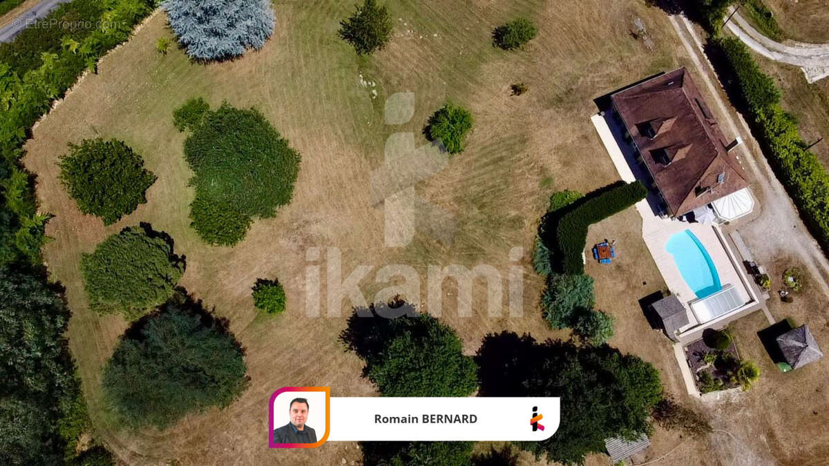 Maison à SAINT-GEORGES-BLANCANEIX