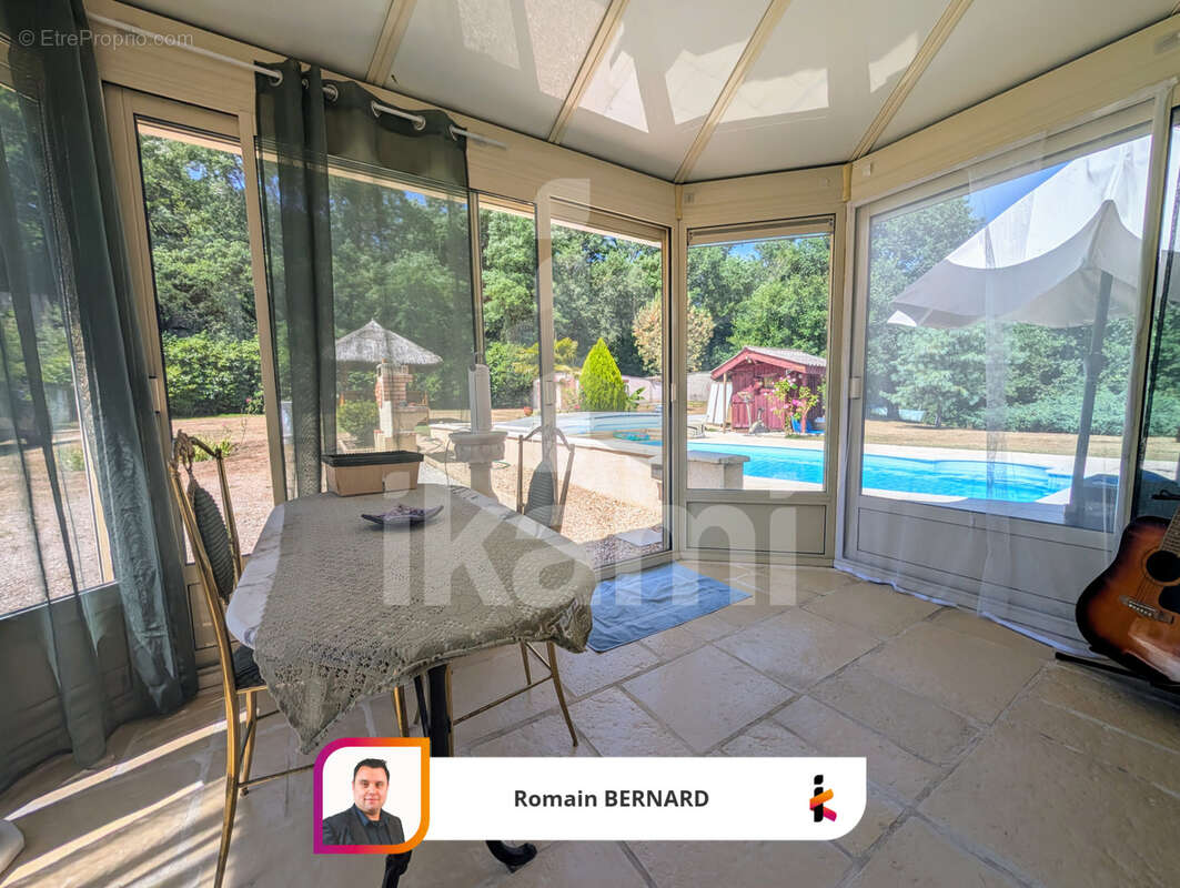 Maison à SAINT-GEORGES-BLANCANEIX