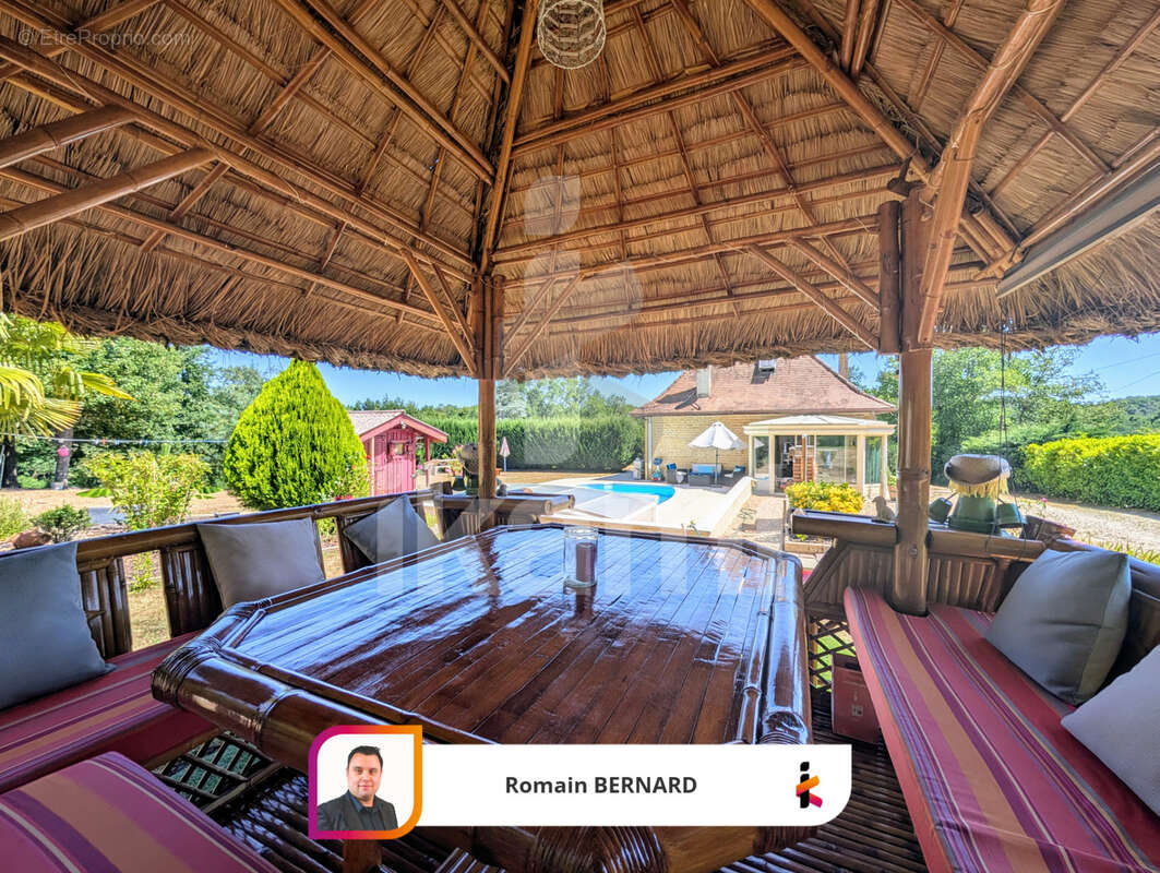 Maison à SAINT-GEORGES-BLANCANEIX