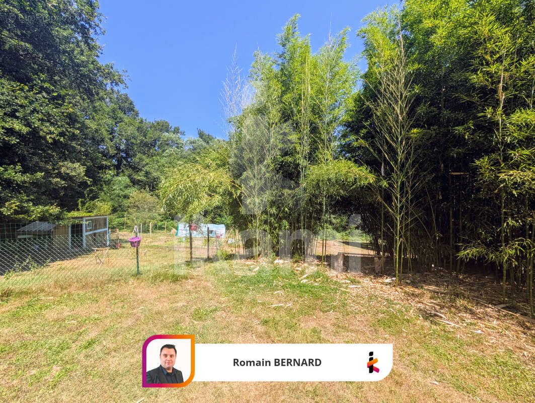 Maison à SAINT-GEORGES-BLANCANEIX