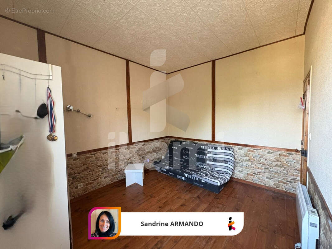 Maison à LES AVENIERES