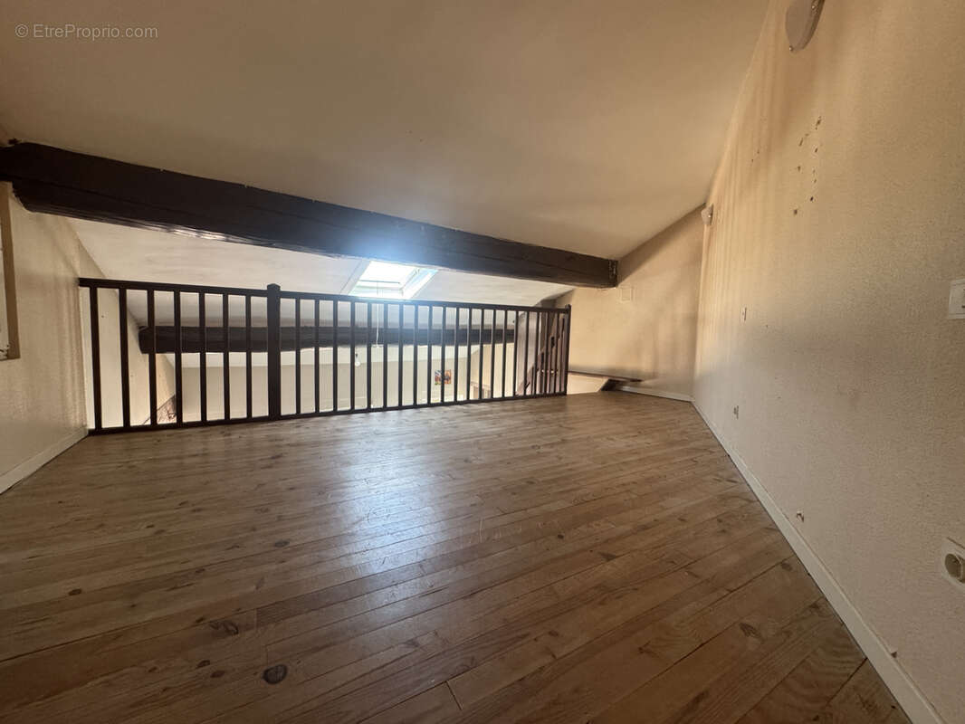 Appartement à MONCLAR-DE-QUERCY